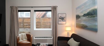 Fully Furnished Fairmount Flats Apartments