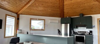 Waterfront & breathtaking view | Chalet du Phare