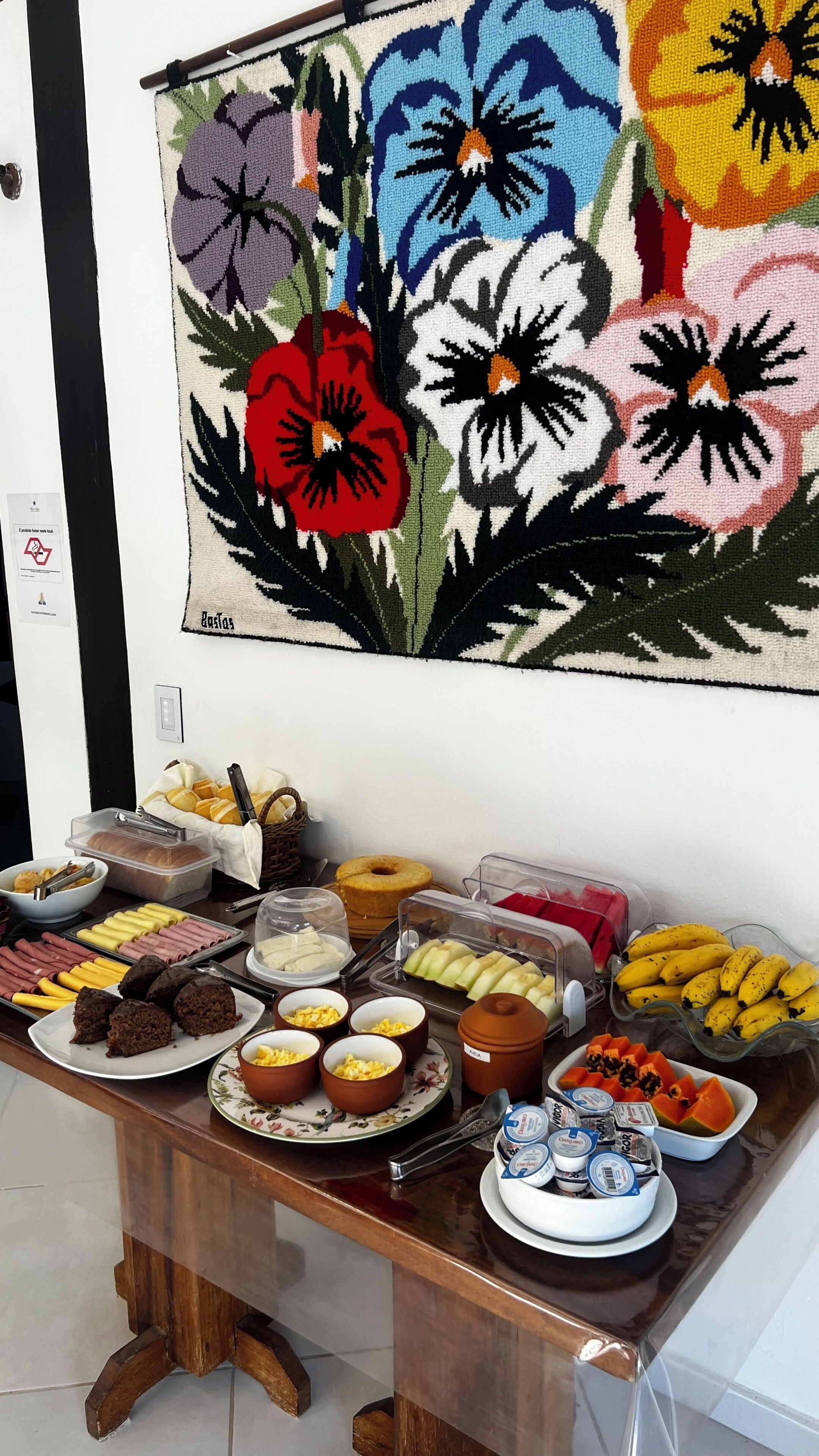 Desayuno bufé gratuito y diario