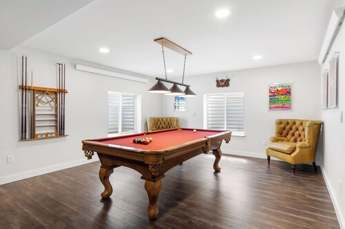 The Aspen Nook – A Modern Stay