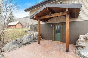 Exterior - The Aspen Nook – A Modern Stay (Star Valley Ranch)