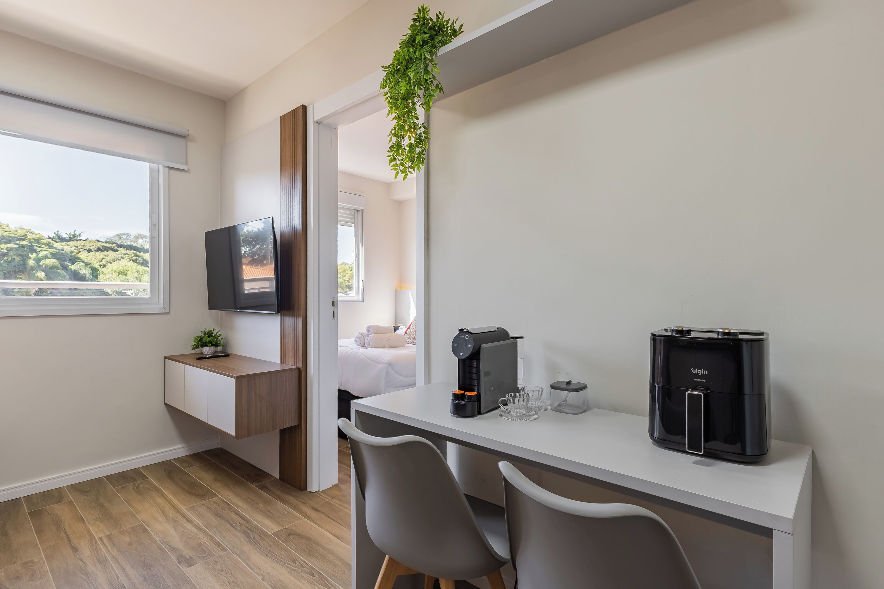 Design Apartment, 1 Double Bed, Kitchen, Park View