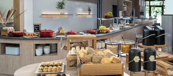 Hampton By Hilton Bremen North