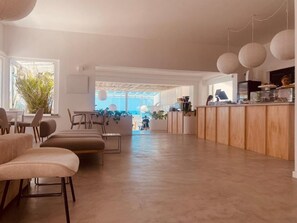 Dining - Vitaminas - Casa de Playa y Cafe (PUNTA DEL ESTE)