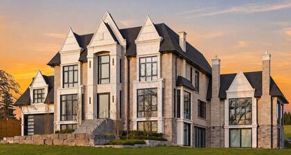The King Estate | Resort-Style Luxury Escape