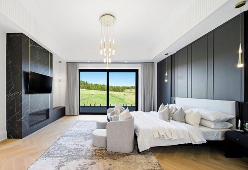 The King Estate | Resort-Style Luxury Escape