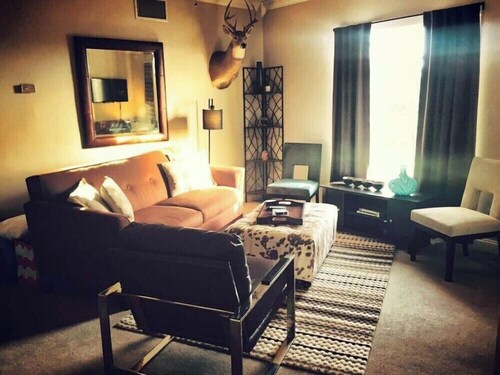 Downtown Stay with Comfort & Convenience