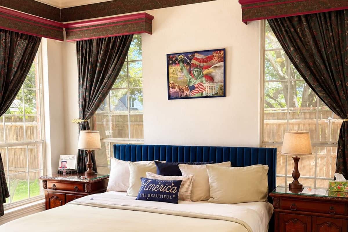 Double Room, Patio, Pool View | Soundproofing, iron/ironing board, WiFi (free)