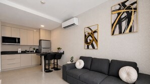 Unclassified image, 2 of 37, button - ¡Luxury in Centro! Parking, Gym - 3 people (Monterrey)