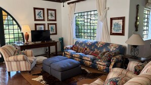 บ้านพัก | 6 ห้องนอน