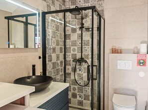 Villa (Four Bedroom Villa with Panoramic Vie) | Bathroom - Panoramic View Relax Villa Smoquizza (Smokvica)