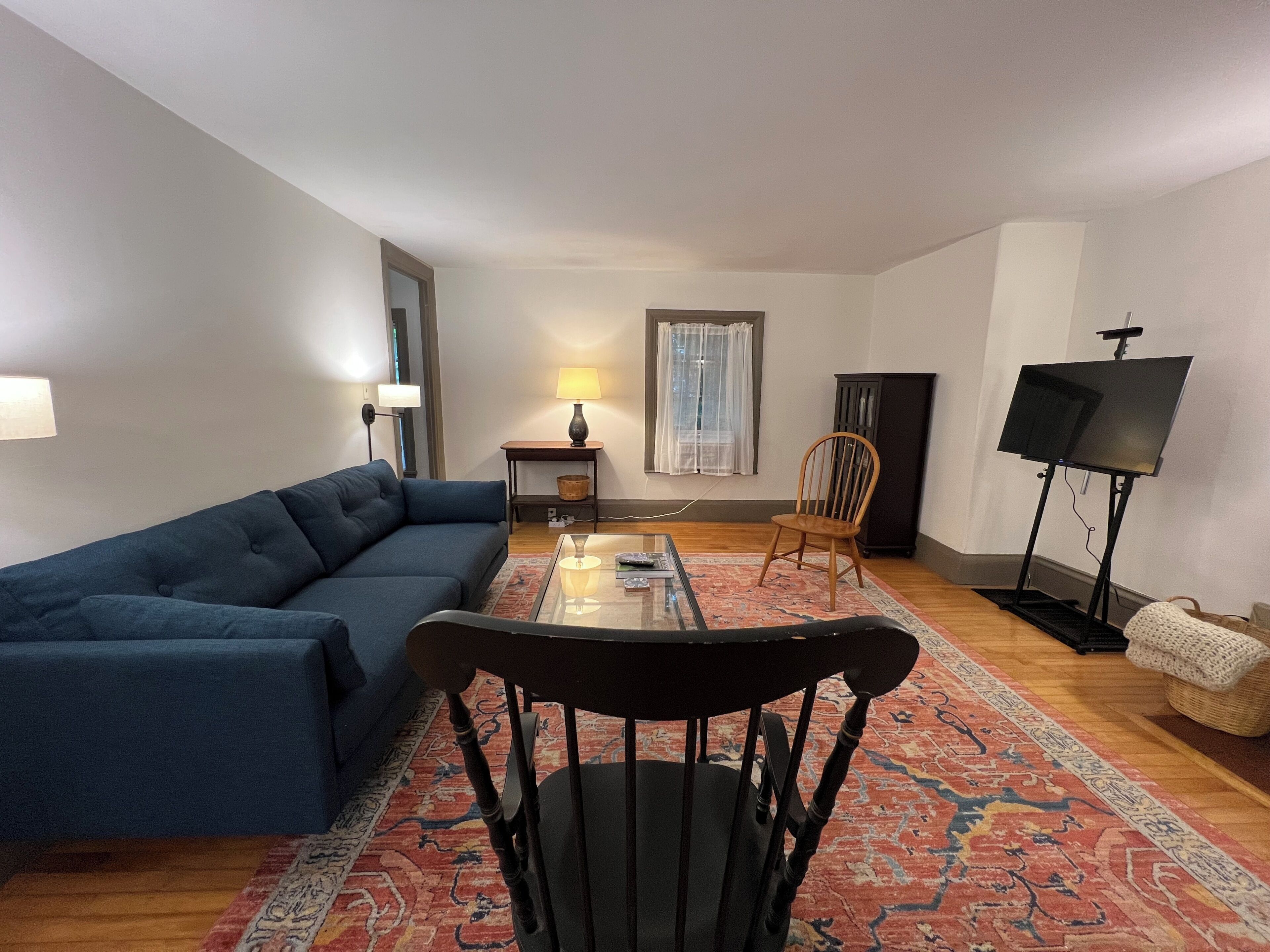 Spacious 3-bedroom In A Charming Historical House Walking Distance To Downtown - Belfast, ME