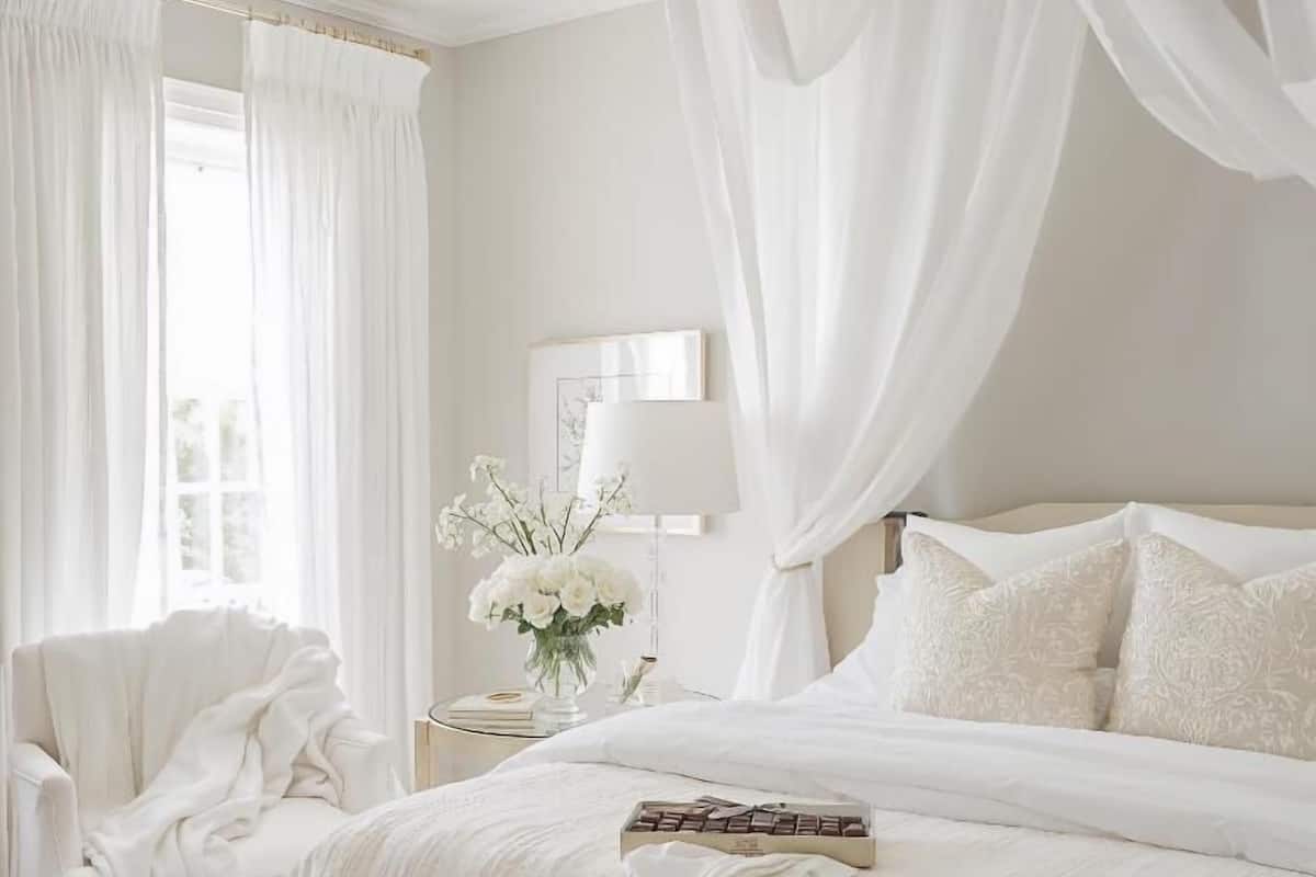 Luxury Suite, Mountain View | Iron/ironing board (on request), free WiFi