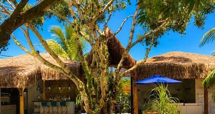 Luxury Villa on the Maraú Peninsula | 4 Suites • Heated Pool • Boat & More