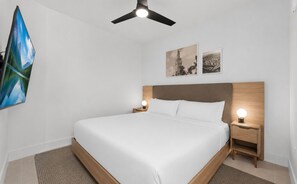 1 slaapkamer, een strijkplank/strijkijzer, gratis wifi, beddengoed