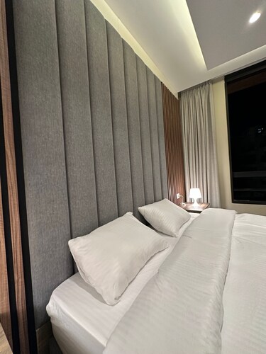 302 Al-najeh JRE Apartments For Rent ave