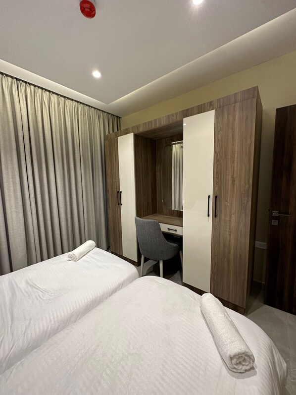 Apartment, 2 Bedrooms, Accessible, Smoking | 2 bedrooms - 302 Al-najeh JRE Apartments For Rent ave (Amman)