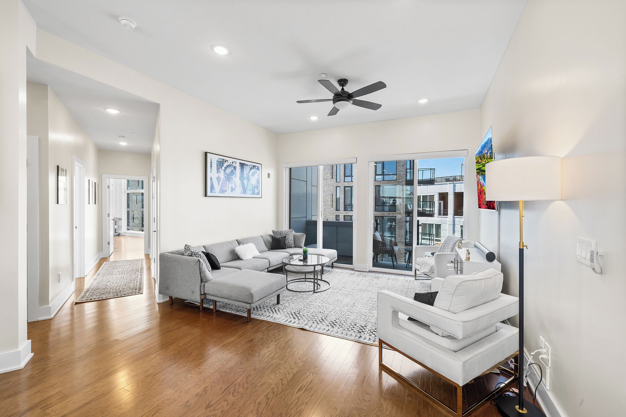 Warm & Modern 3bdrm Nolibs Condo - Sleeps 7! - Adventure Aquarium, Camden