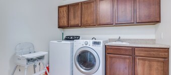Lake Michigan Retreat! Beautiful Views & Amazing Amenities