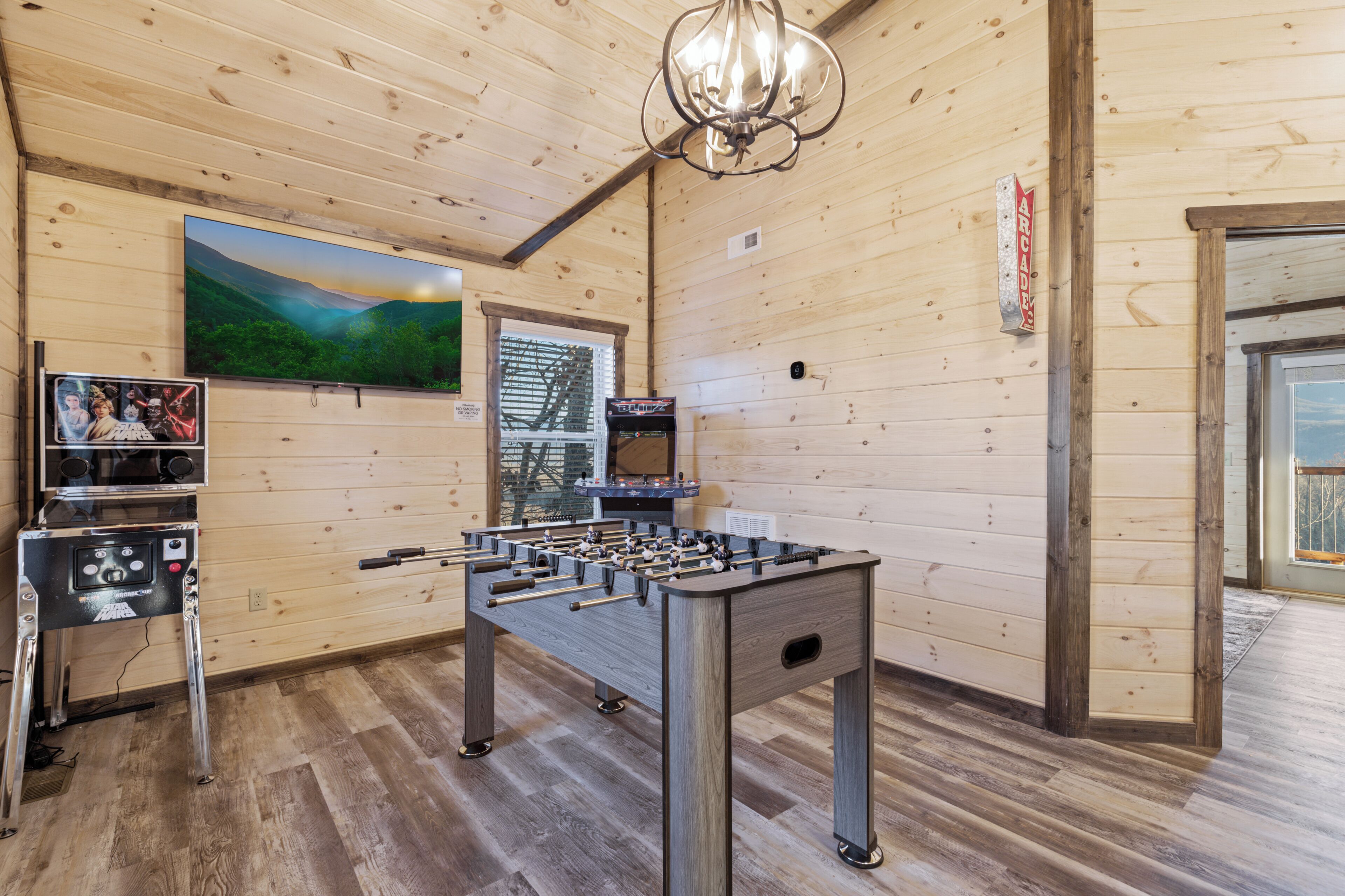 Spielezimmer