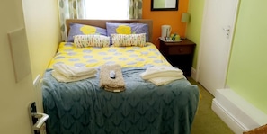 Deluxe Double Room, Garden View | WiFi (free) - Bloomfield Lodge Hotel (Blackpool)