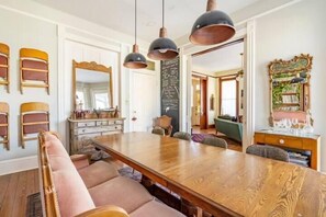 Dining - St Helen s House Historic District  (Galveston)