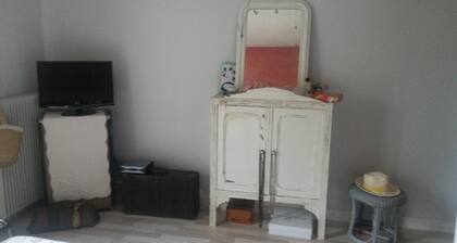 Chambre cosy tout confort – Idéale étudiant(e) ou employé(e)