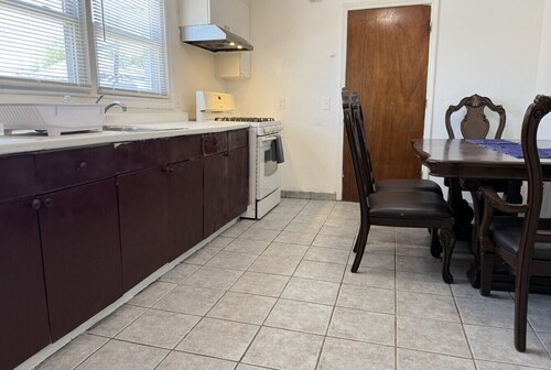 Large and private 3 bedroom and 2 bathroom apartment, separate street entrance