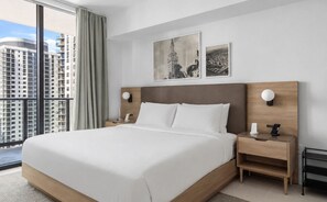 1 slaapkamer, een strijkplank/strijkijzer, gratis wifi, beddengoed