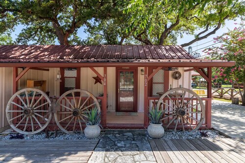 Buckhorn Cabin in Bandera