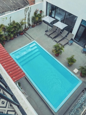 Luxury-Villa, Balkon, Poolblick | Pool | Außenpool