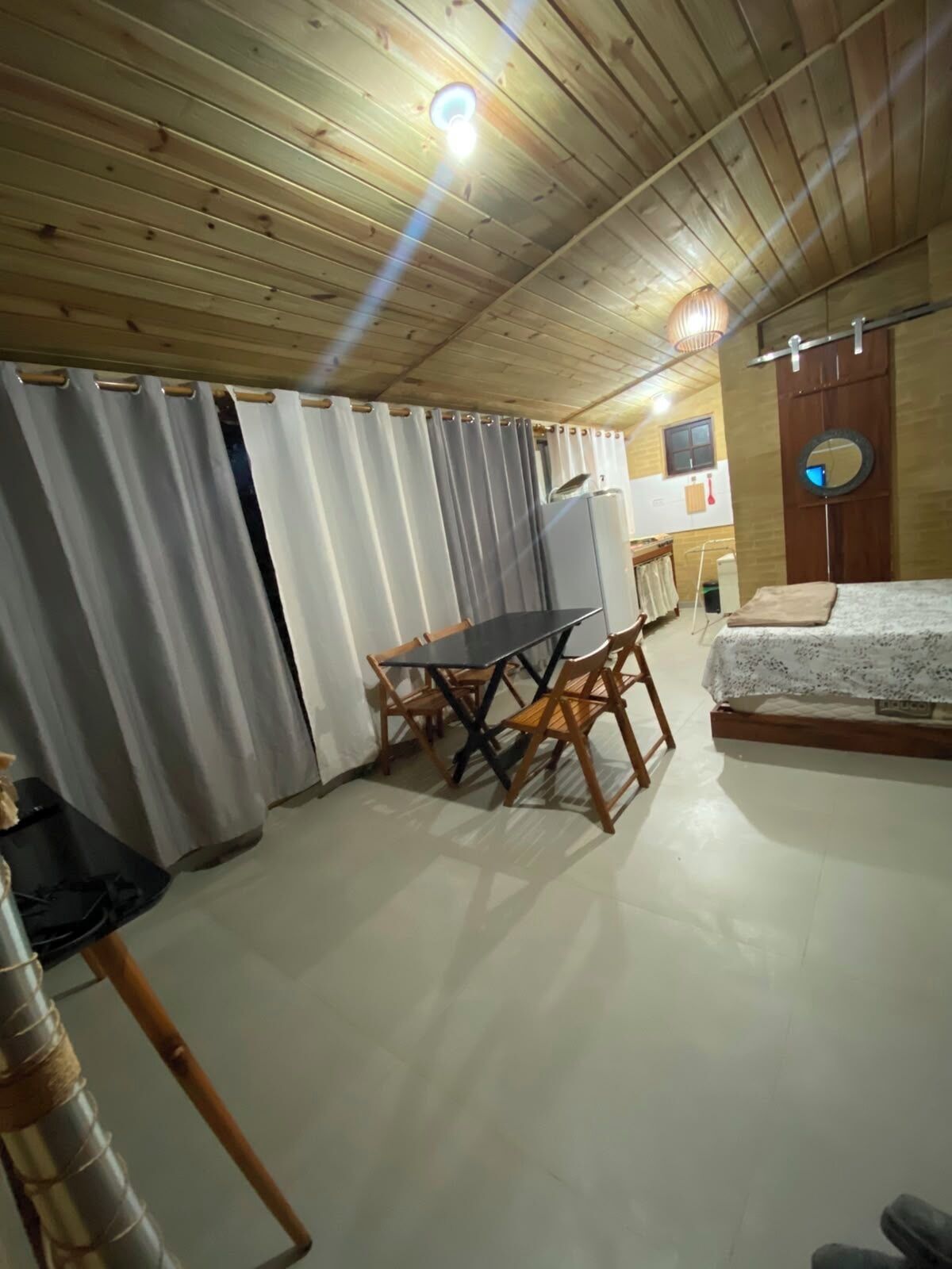Chalé família, sacada, vista para a praia | Wi-Fi de cortesia