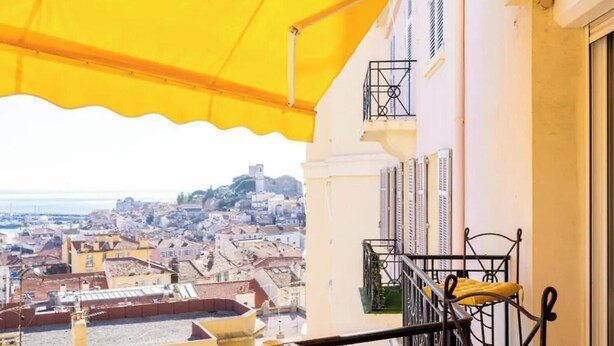 Property grounds - COMBINING TIMELESS CHARACTER WITH MODERN COMFORT IN A PRIME LOCATION (Cannes)