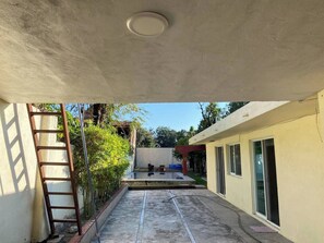 Terrace/patio - House with a Private Pool (Centro)