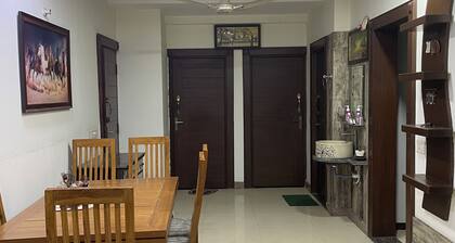 3-bedroom apartment in Agra