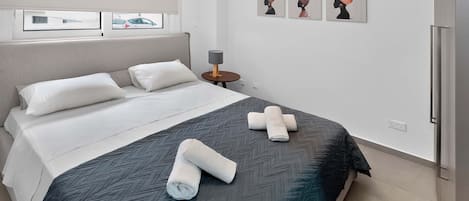 4 bedrooms, in-room safe, free WiFi, bed sheets