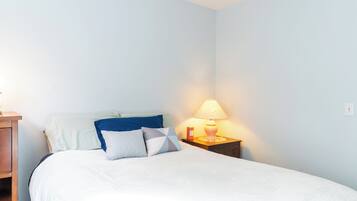3 Schlafzimmer, Bügeleisen/Bügelbrett, WLAN, Bettwäsche