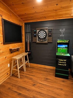 A room with a dartboard, a dartboard with lights, a dartboard with a target, a dartboard with a target, a dartboard with a target, a dartboard with a target, a dartboard with a target, a dartboard with a target, a dartboard with a target, a dartboard with a target, a dartboard with a target, a dartboard with a target, a dartboard with a target, a dartboard with a target, a dartboard with a target, a dartboard with a target, a dartboard with a target, a dartboard with a target, a dartboard with a target, a dartboard with a target, a dartboard with a target, a dartboard with a target, a dartboard with a target, a dartboard with a target, a dartboard with a target, a dartboard with a target, a dartboard with a target, a dartboard with a target, a dart - The Overlook-Luxury Cabin Mtn View Walk to Parkway (Pigeon Forge)