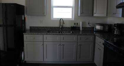 Delightful 3-bedroom unit with AC in charming Pima