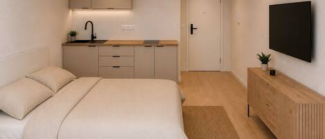 1 bedroom, iron/ironing board, WiFi, bed sheets