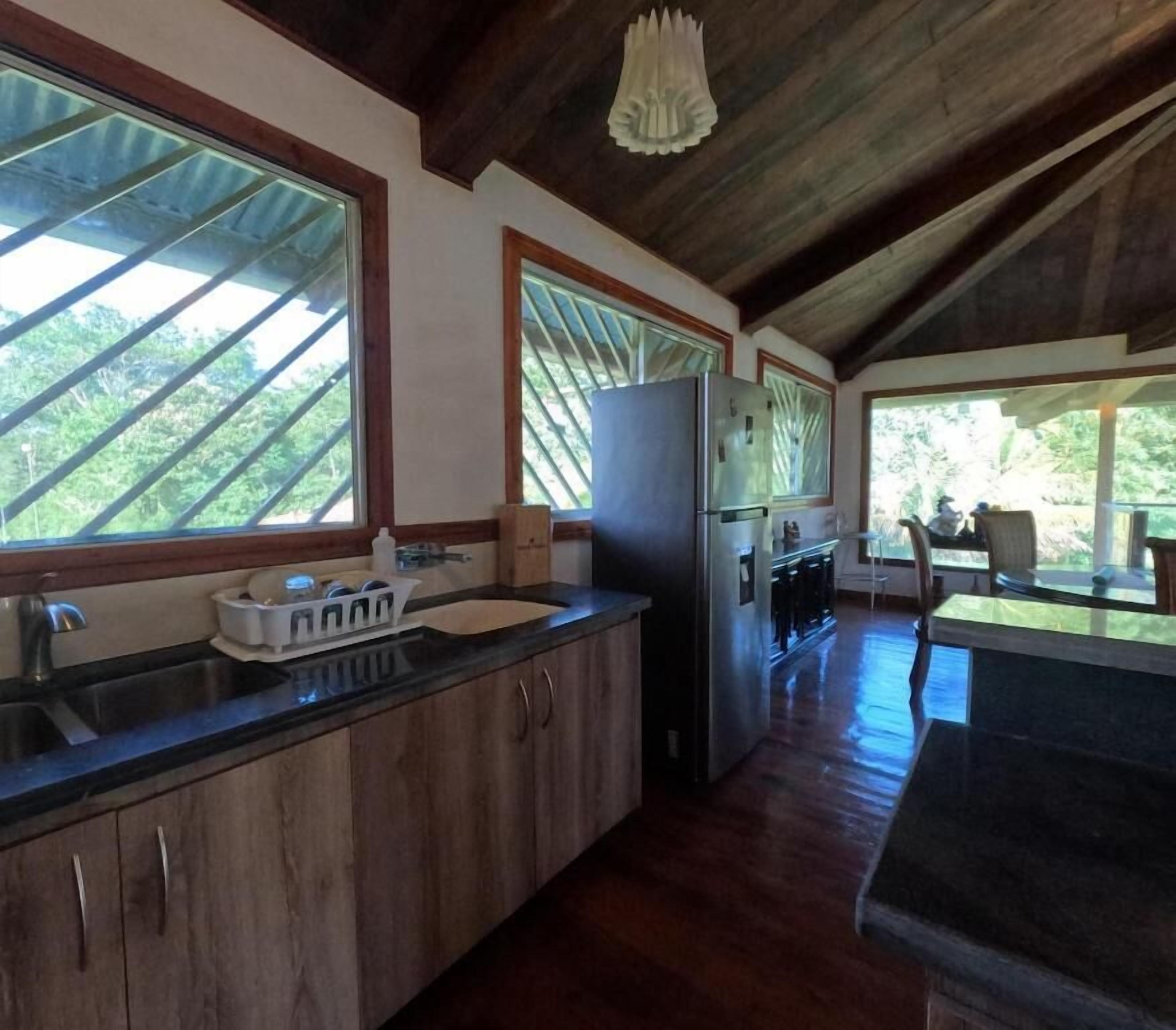 House, Balcony, Garden View | Private kitchen