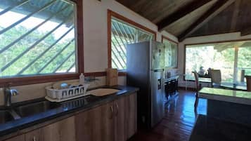 House, Balcony, Garden View | Private kitchen