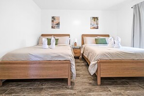 3 Schlafzimmer, Bügeleisen/Bügelbrett, Reisekinderbett, WLAN