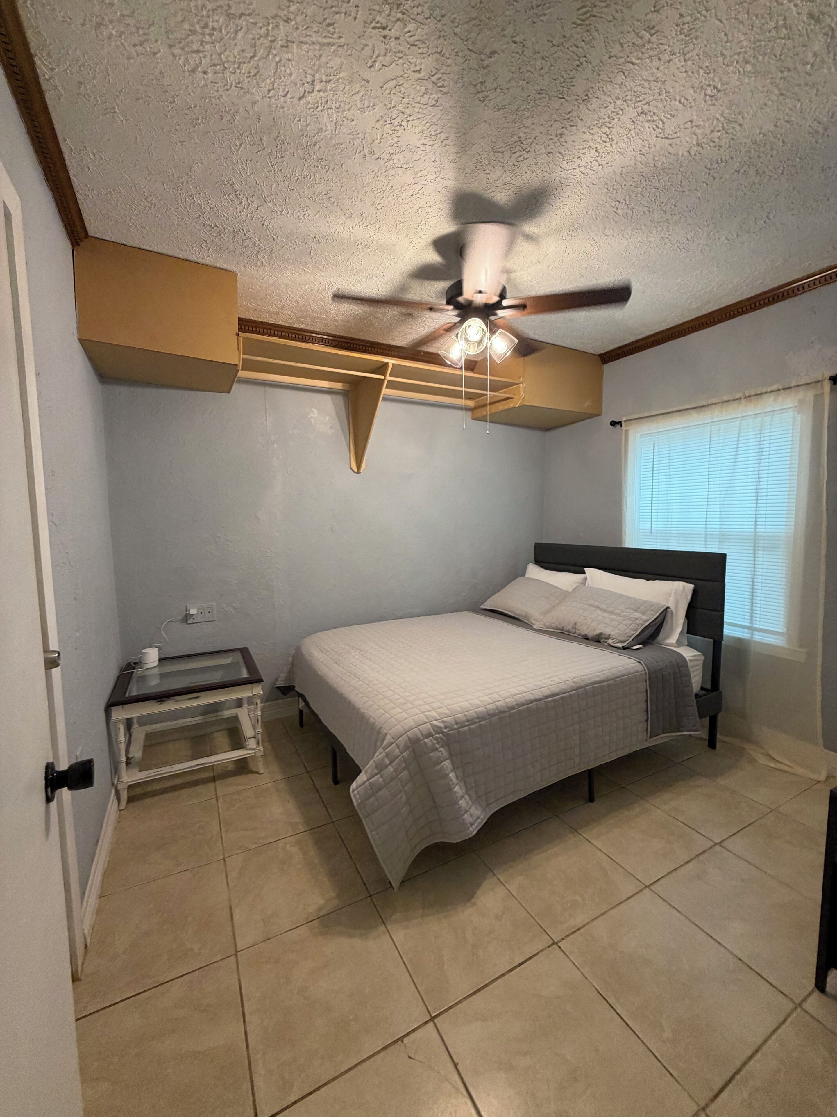 4 habitaciones, wifi gratis y ropa de cama 