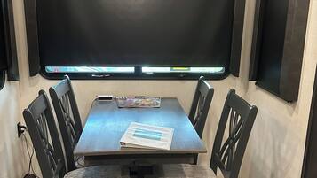 用餐