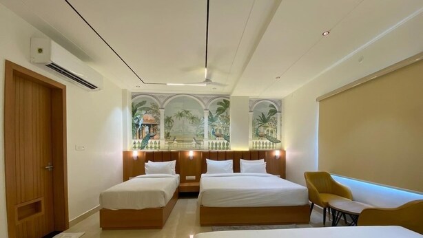 Luxury Family Room