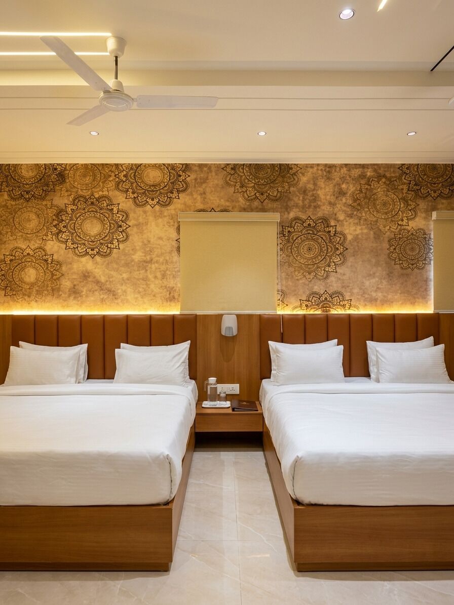 Desk, laptop workspace, rollaway beds, free WiFi
