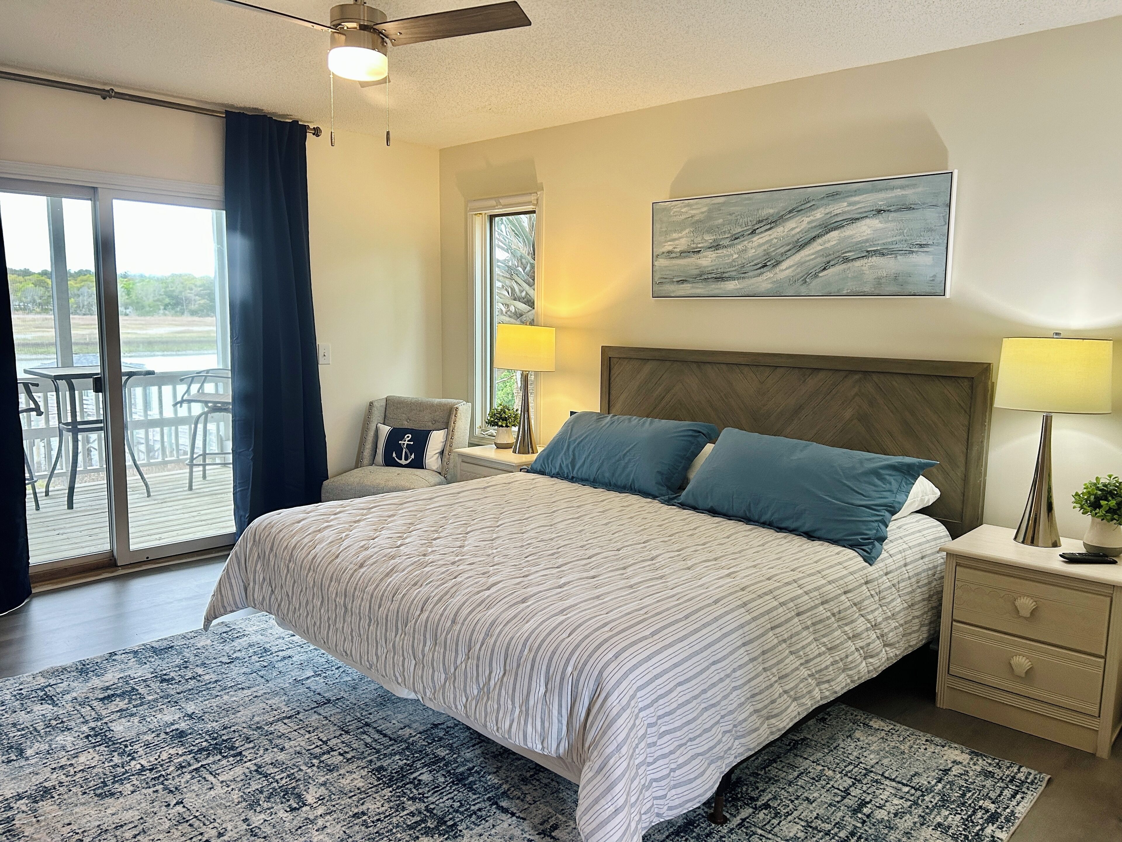 4 bedrooms, iron/ironing board
