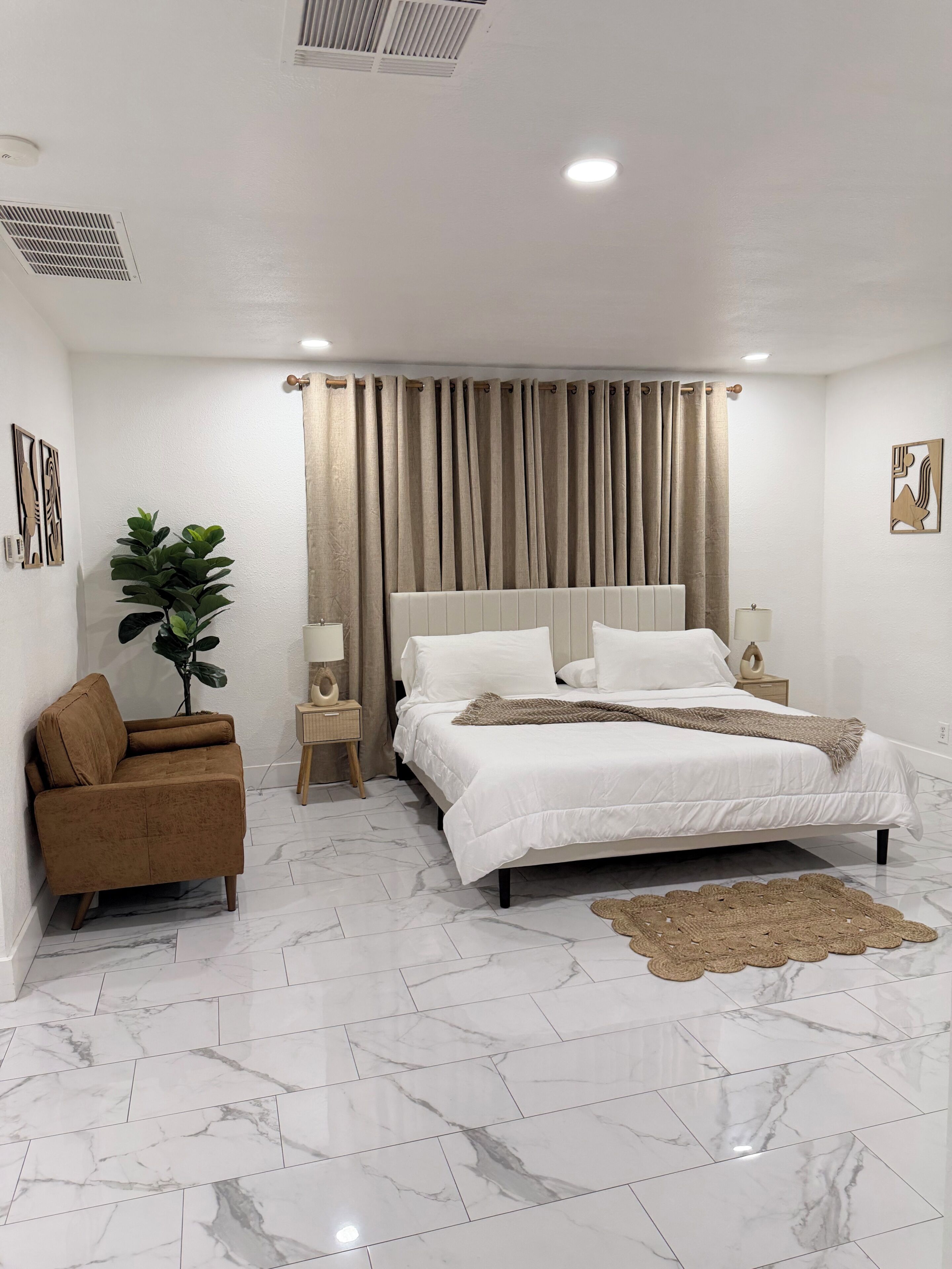 1 bedroom, iron/ironing board, WiFi, bed sheets