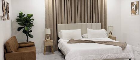 1 bedroom, iron/ironing board, WiFi, bed sheets